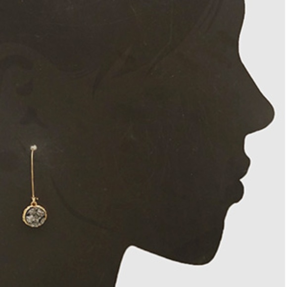 LAST ONE! Simulated Druzy Dangle Wire Earrings - Picture 6 of 7